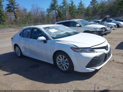 TOYOTA CAMRY 2018