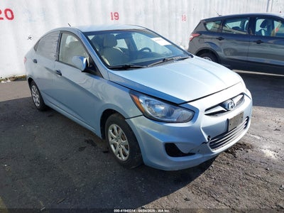 HYUNDAI ACCENT 2012