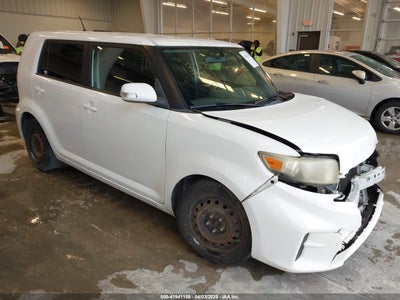 SCION XB 2012