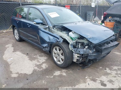 VOLVO V50 2006