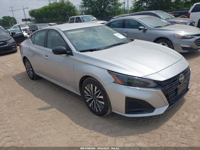 NISSAN ALTIMA 2024