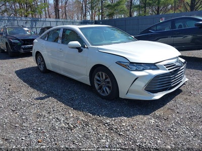 TOYOTA AVALON 2019