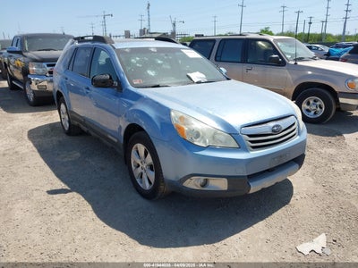 SUBARU OUTBACK 2011