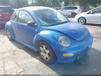 VOLKSWAGEN NEW BEETLE 2000