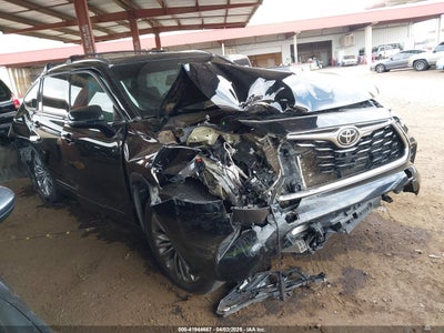TOYOTA HIGHLANDER 2022