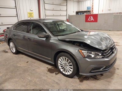 VOLKSWAGEN PASSAT 2017