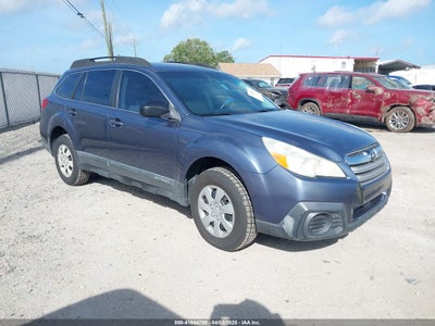 SUBARU OUTBACK 2013