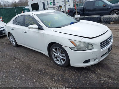 NISSAN MAXIMA 2009
