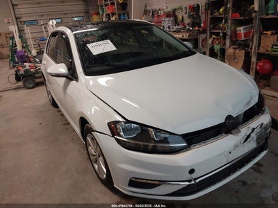 VOLKSWAGEN GOLF 2020