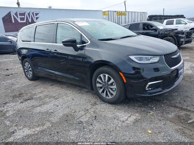 CHRYSLER PACIFICA HYBRID 2023