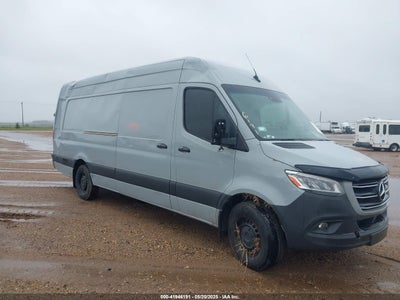 MERCEDES-BENZ SPRINTER 2500 2021