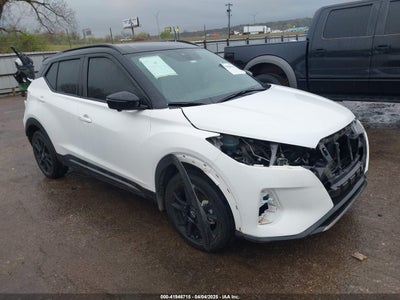 NISSAN KICKS 2023