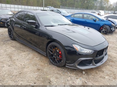 MASERATI GHIBLI 2014