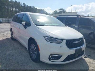 CHRYSLER PACIFICA HYBRID 2023