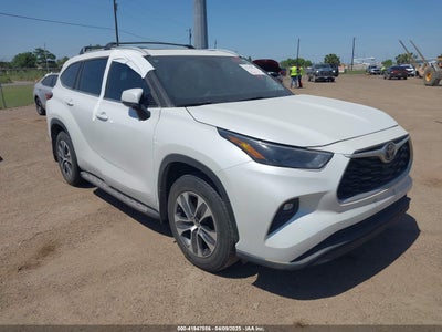 TOYOTA HIGHLANDER 2022