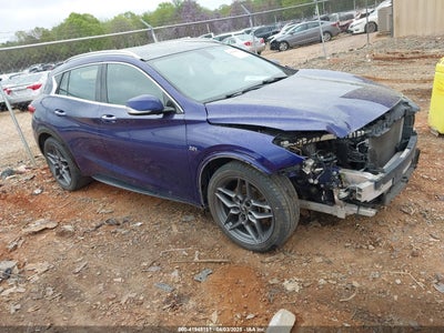 INFINITI QX30 2017