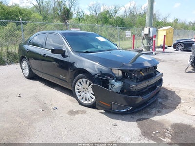 FORD FUSION HYBRID 2012
