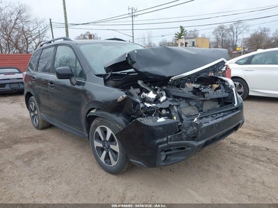 SUBARU FORESTER 2018
