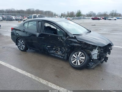 NISSAN VERSA 2024