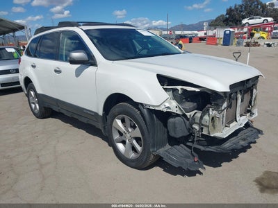 SUBARU OUTBACK 2013