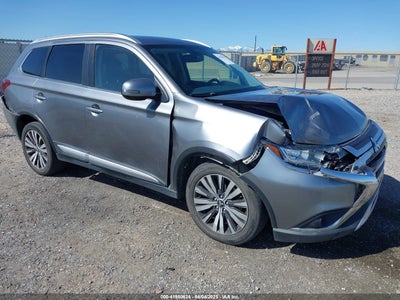 MITSUBISHI OUTLANDER 2019