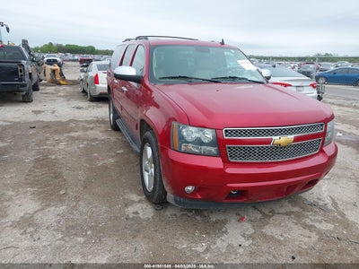 CHEVROLET SUBURBAN 1500 2012