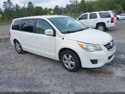 VOLKSWAGEN ROUTAN 2010