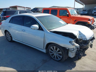 TOYOTA AVALON 2011