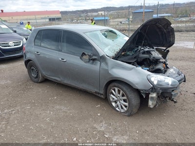 VOLKSWAGEN GOLF 2012