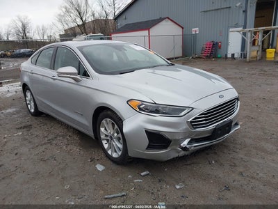 FORD FUSION HYBRID 2019
