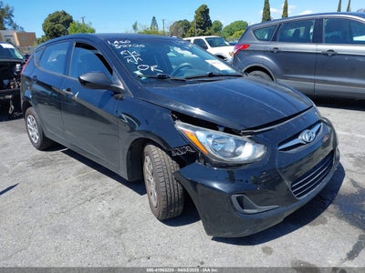 HYUNDAI ACCENT 2012