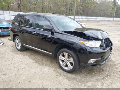 TOYOTA HIGHLANDER 2013