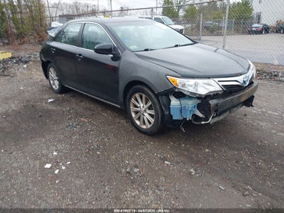 TOYOTA CAMRY HYBRID 2013