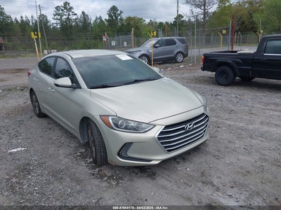 HYUNDAI ELANTRA 2017