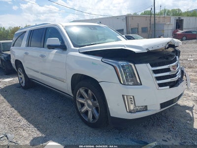 CADILLAC ESCALADE ESV 2017