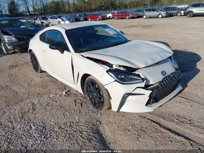 TOYOTA GR86 2023