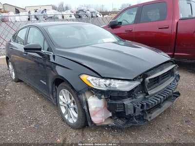 FORD FUSION HYBRID 2019