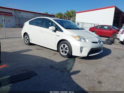 TOYOTA PRIUS 2013