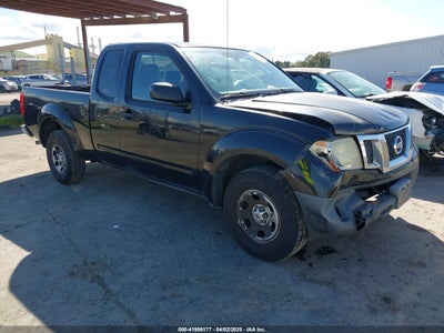 NISSAN FRONTIER 2011