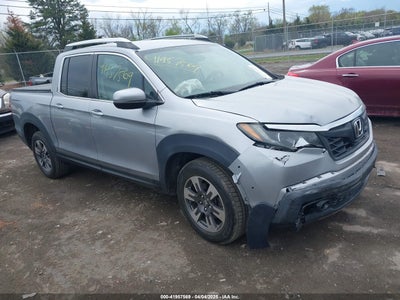 HONDA RIDGELINE 2017