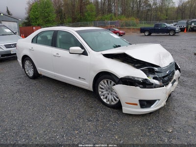 FORD FUSION HYBRID 2010