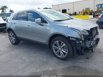 CADILLAC XT5 2025