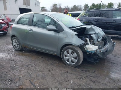 TOYOTA YARIS 2009