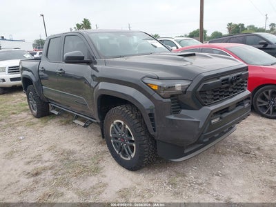 TOYOTA TACOMA 2024