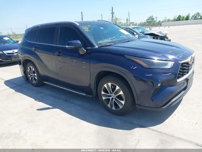 TOYOTA HIGHLANDER 2023