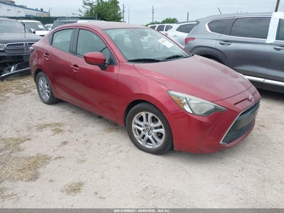 TOYOTA YARIS IA 2018