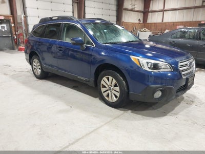 SUBARU OUTBACK 2015