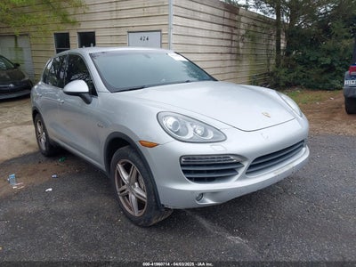 PORSCHE CAYENNE HYBRID 2012