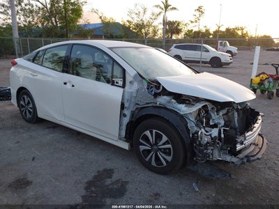 TOYOTA PRIUS PRIME 2017