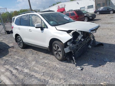 SUBARU FORESTER 2017
